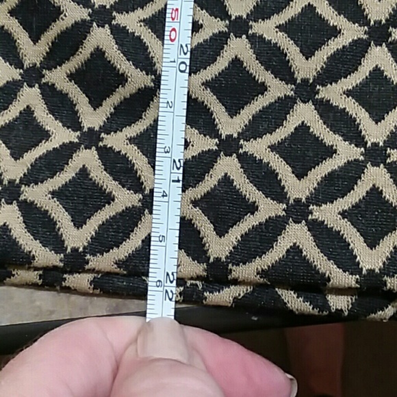 Patterned skirt - Picture 6 of 6